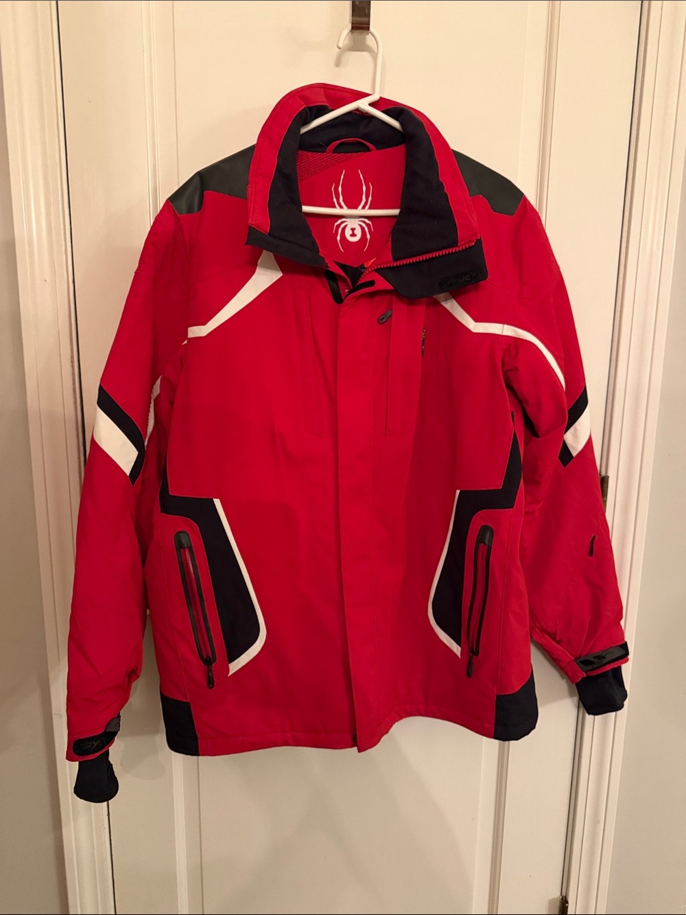 Men’s Spyder Ski Jacket - size L